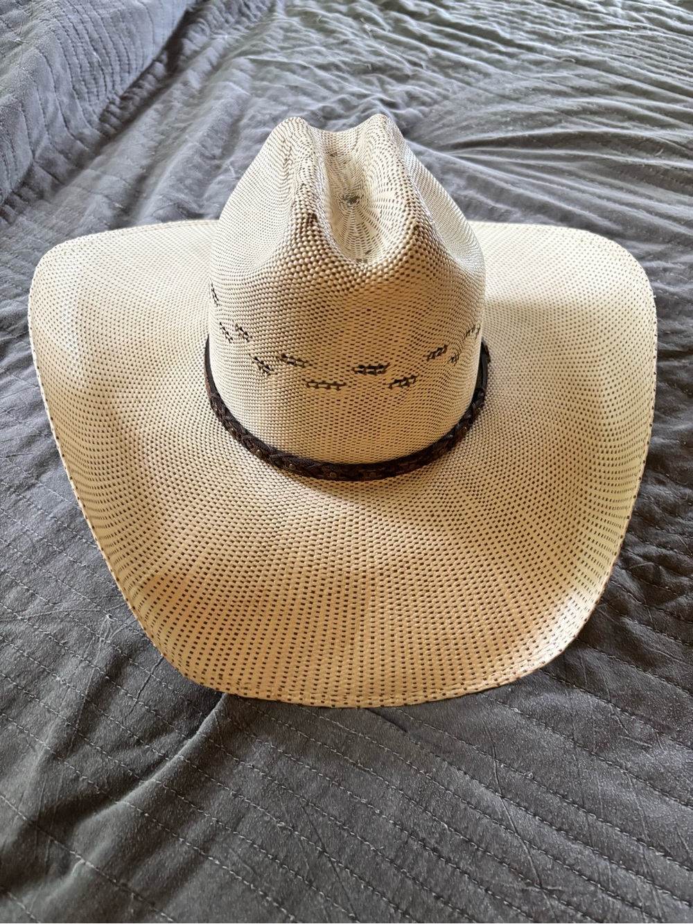 Justin Bent Rail Straw Cowboy Hat with Dark Brown Braided Band